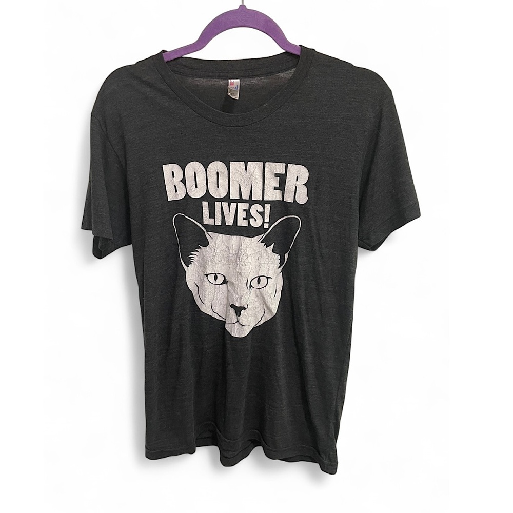 Boomer Lives Cat Graphic T-Shirt - Black